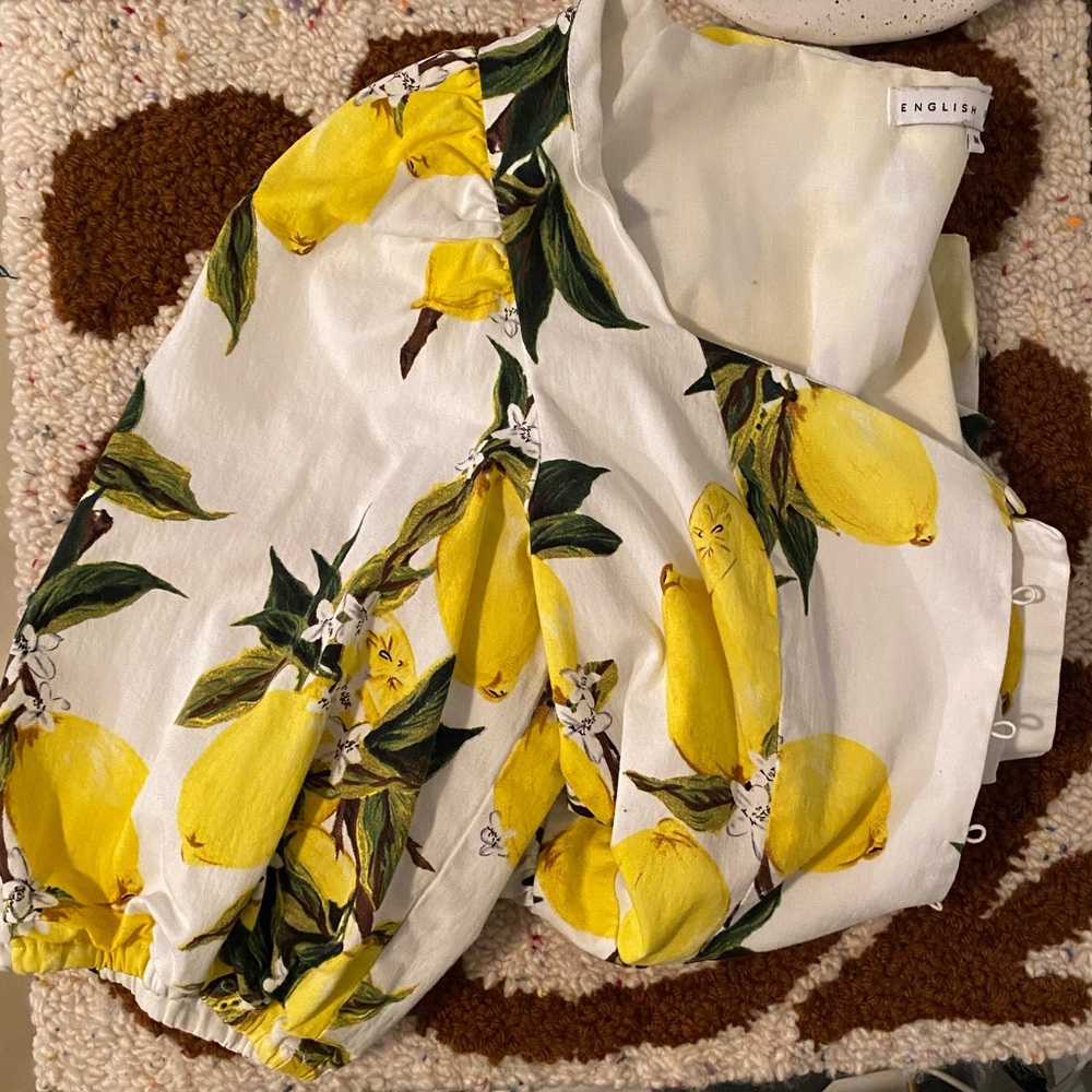 Lemon Top
